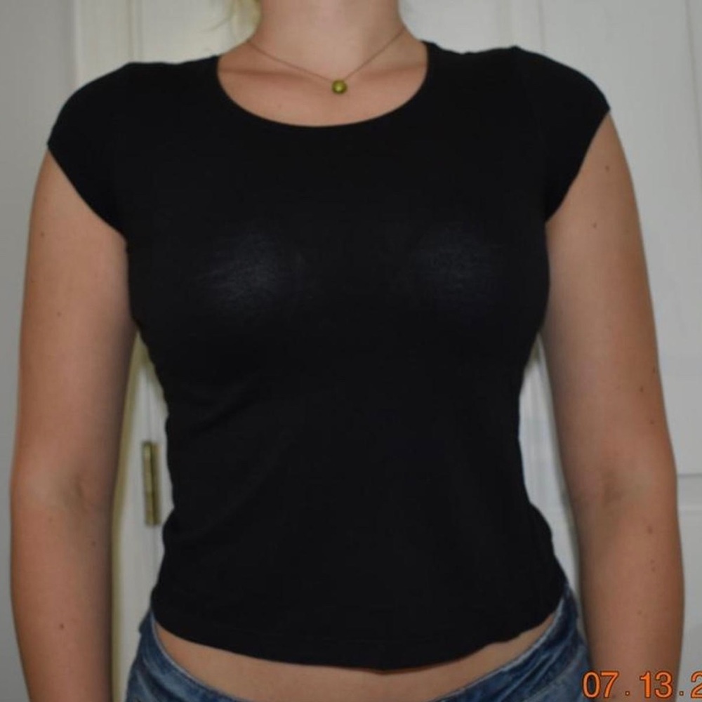 H&M tee